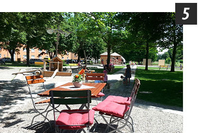 Terasse Taberna (Museumscafé), angrenzend Römerspielplatz (Lageplanposition 5)