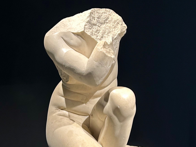 Venus-Statue ohne Kopf und Hand